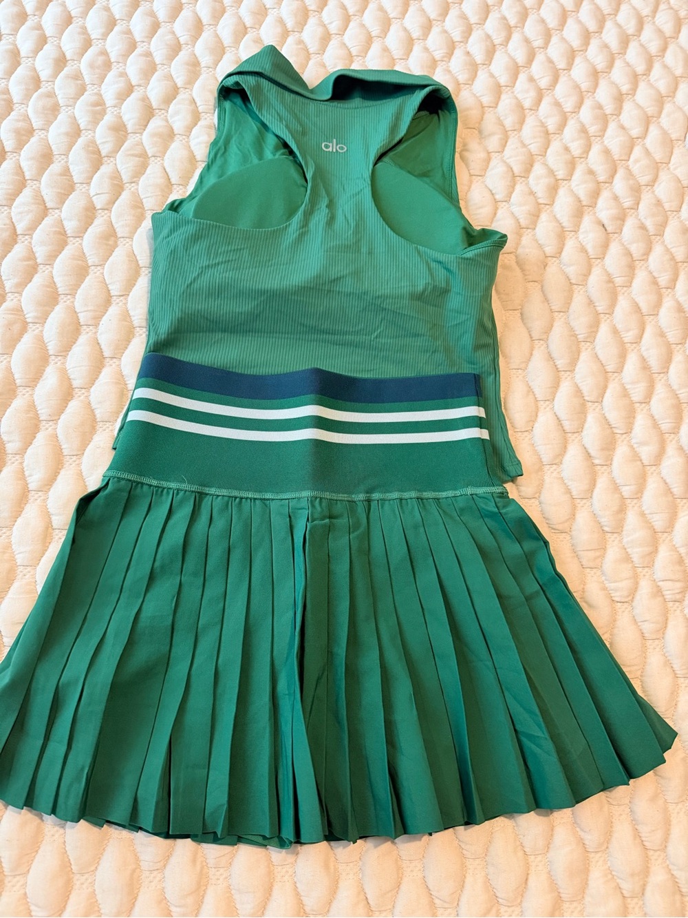 ALO Yoga Green Pleated Polo Set with White Striped Waistband - Picture 2 of 4